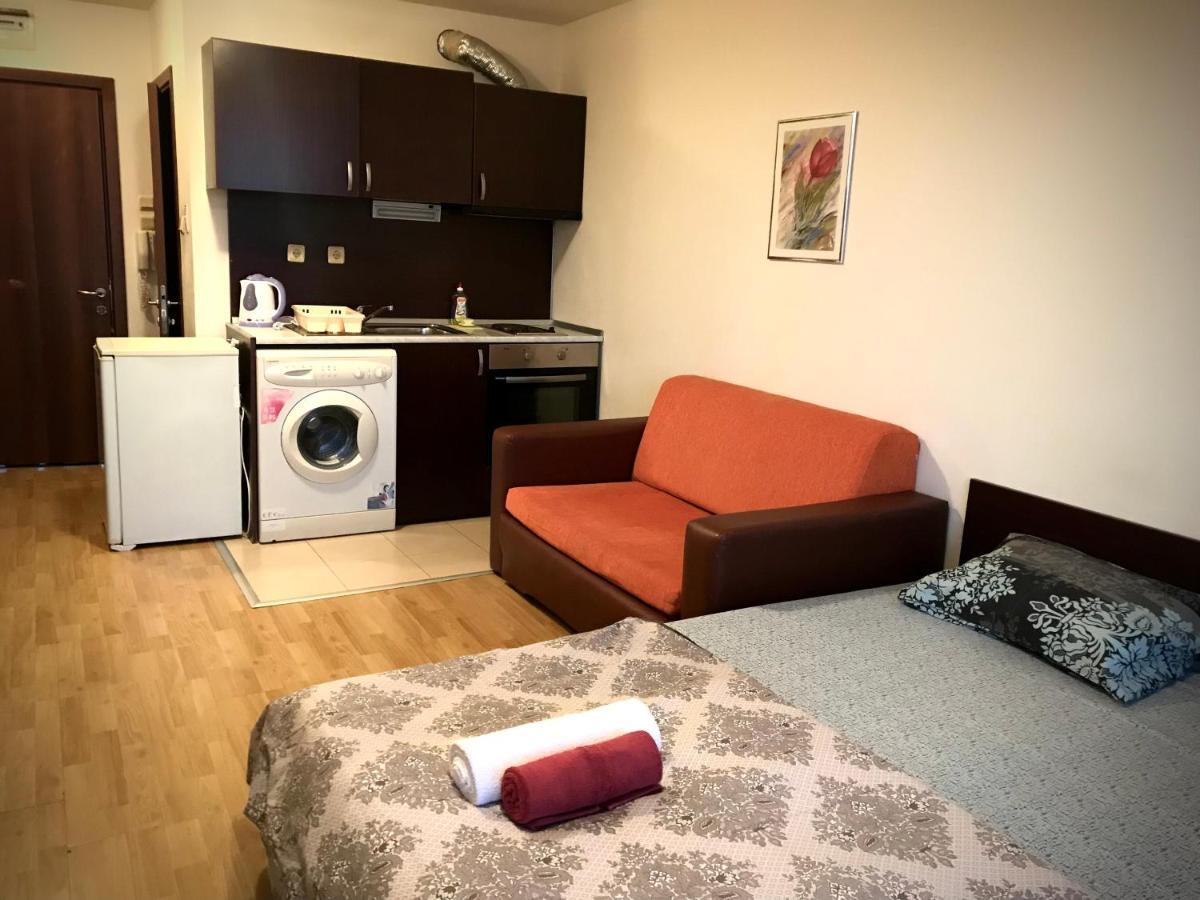 Julia Vigo Panorama Apartment Nesebar