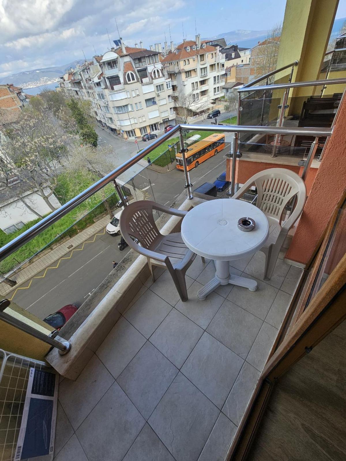 Julia Vigo Panorama Apartment